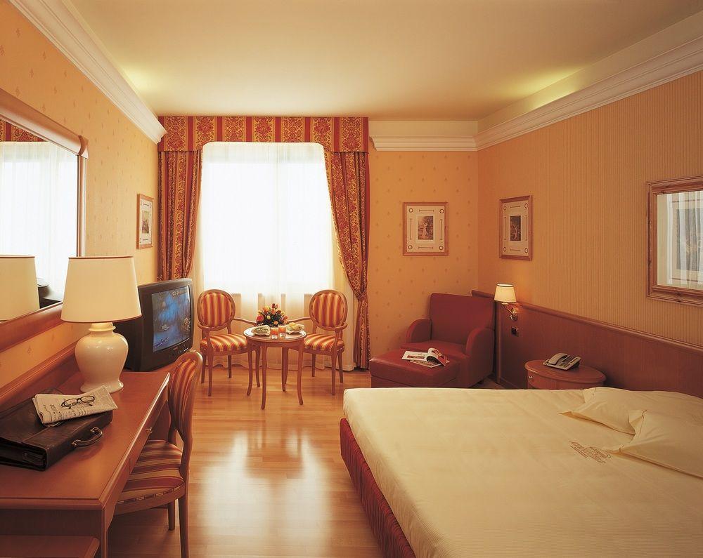 Atahotel Executive Milão Quarto foto